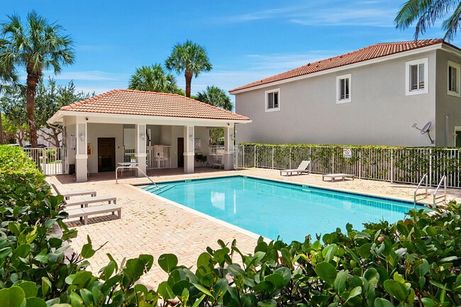 Building Photo - 6720 Cypress Walk Terrace
