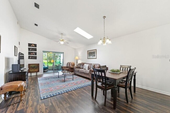 Building Photo - 2038 NW 50th Ave