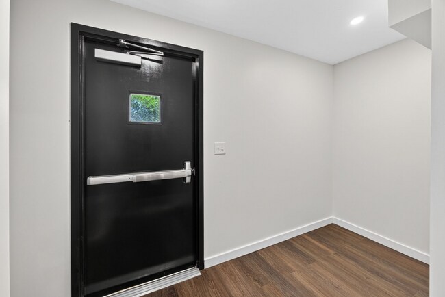Foto del edificio - 706 N Eddy St