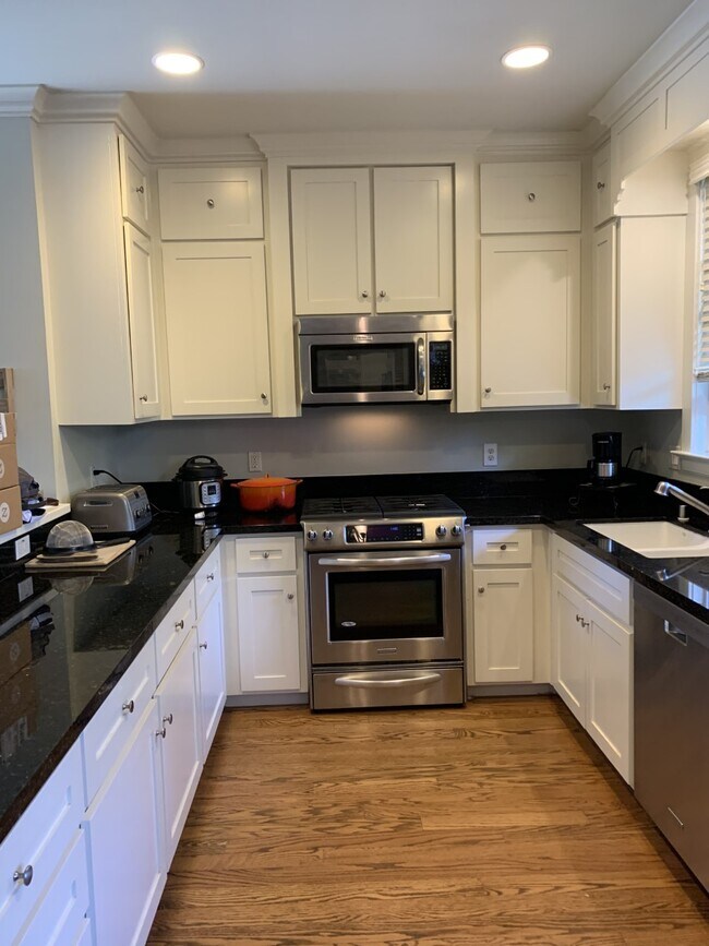 Foto del edificio - 950 Boccoli St