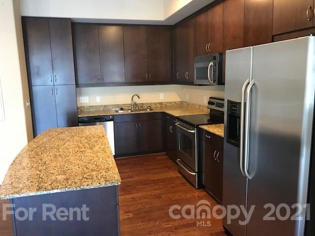 Foto del edificio - 4625 Piedmont Row Dr