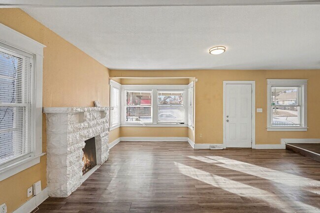 Foto del edificio - Beautiful 2 Bedroom 1 Bathroom house in Kansas City!