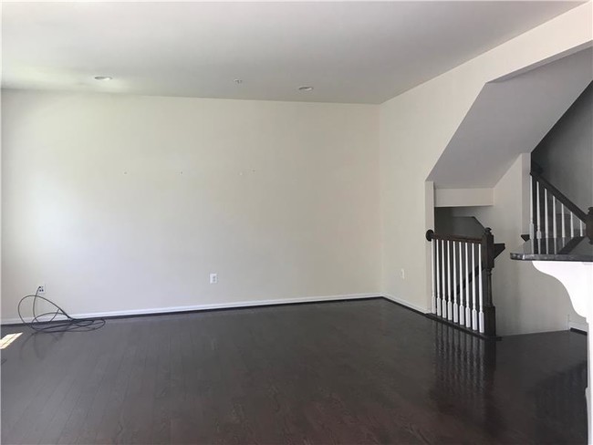 Foto del edificio - 1229 Derry Ln