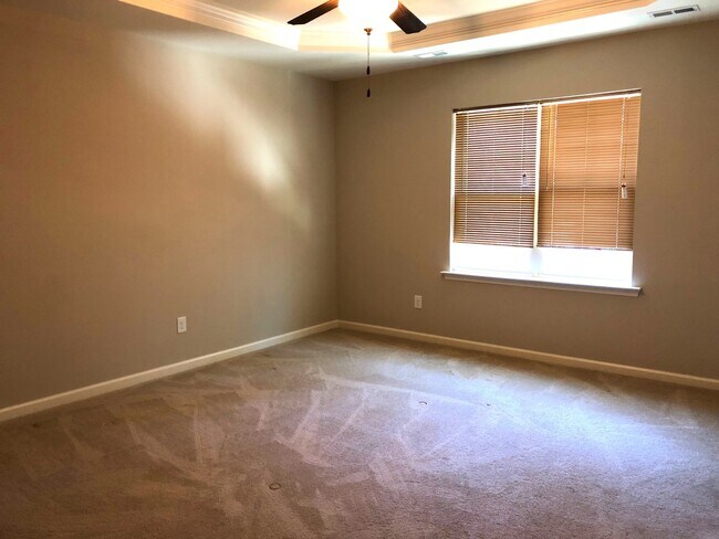 Foto del edificio - 3 bedroom 2.5 bathroom home in Winsford At...