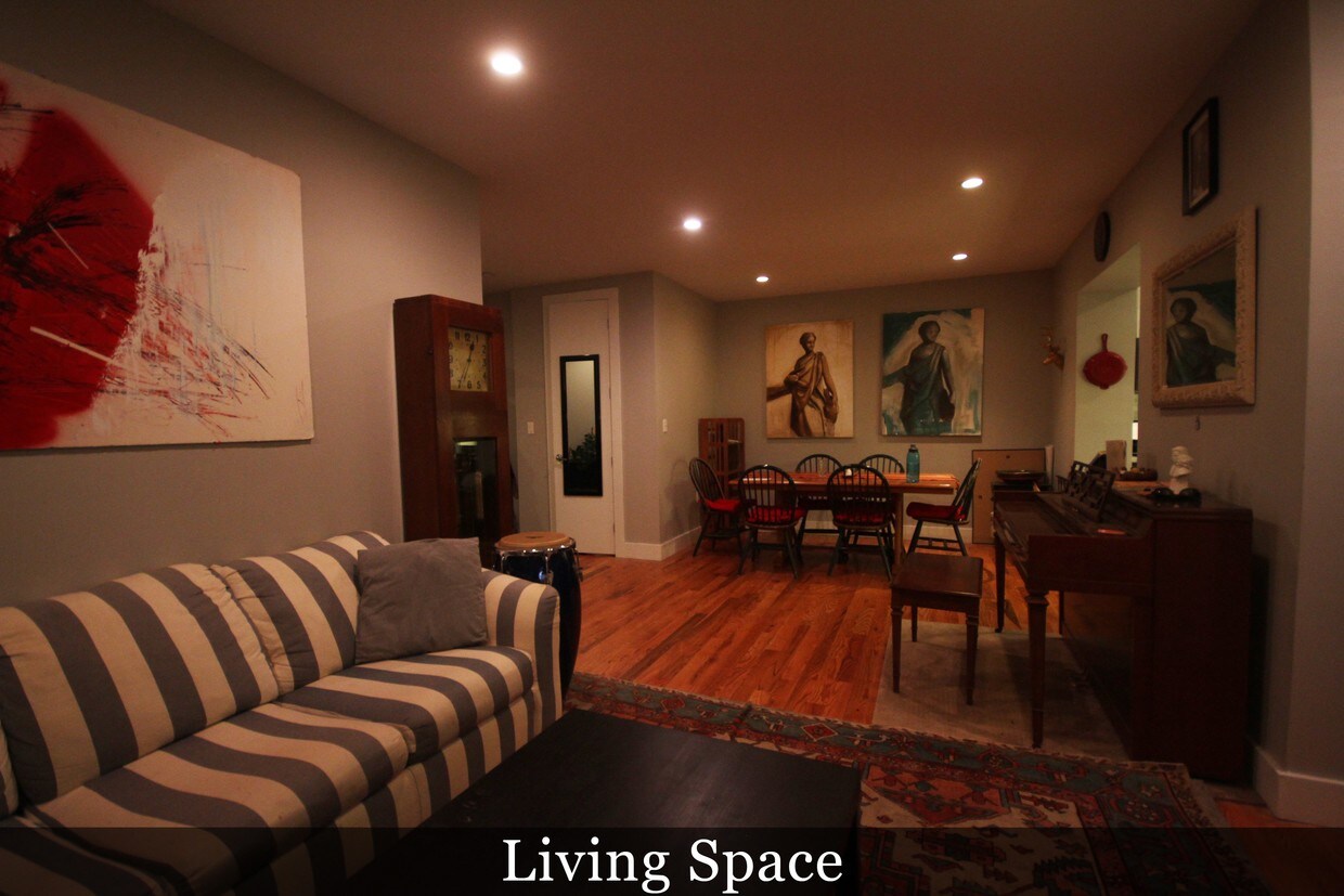 Foto principal - 4 S Pinehurst Ave