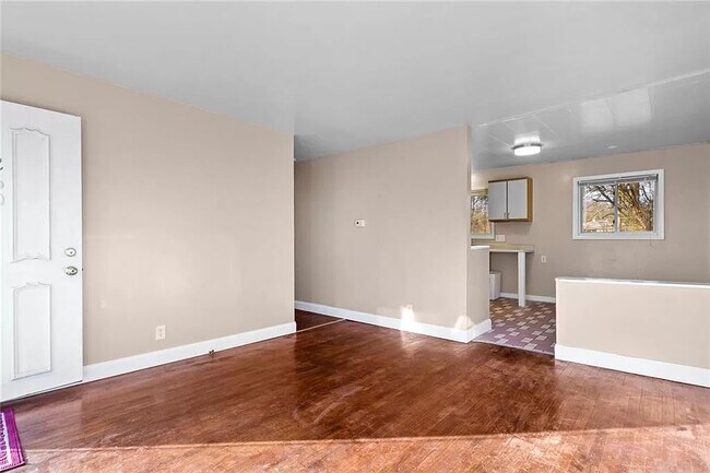 Foto del edificio - 1260 Farley Dr