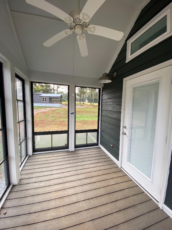 Foto del edificio - 9 Tiny Home Cir