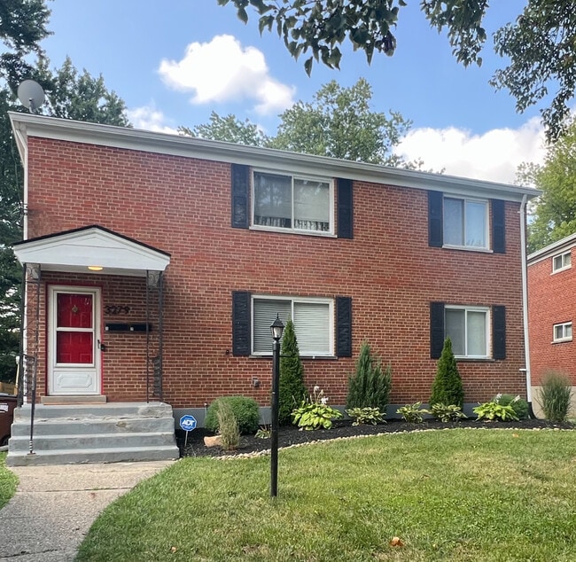 Building Photo - 3275 Gayway Ct