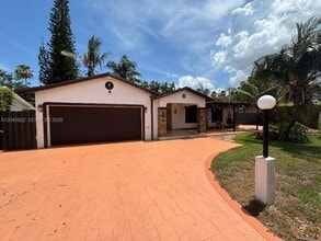 Building Photo - 13650 SW 283rd Terrace