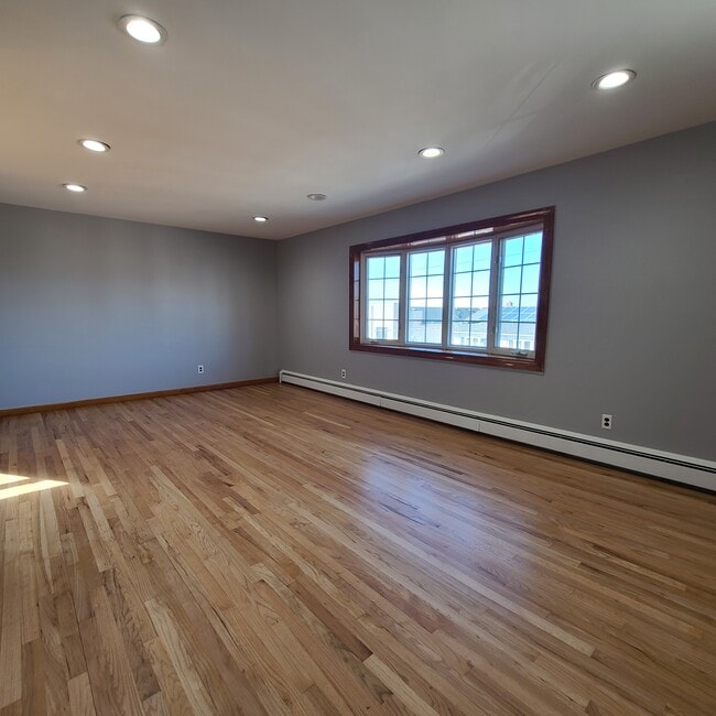 Foto del edificio - 5204 Meadowview Ave