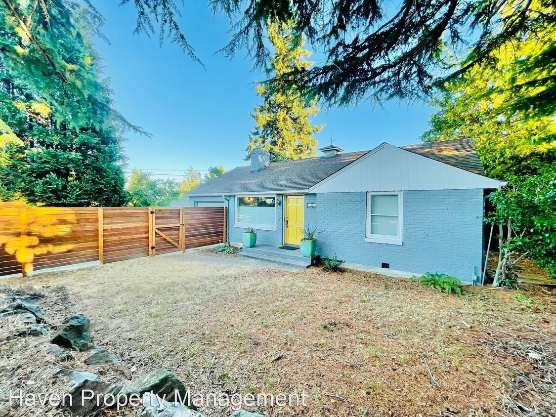 Foto principal - 3 br, 2 bath House - 3741 SW 106th St