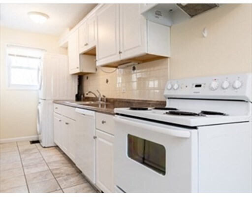 Foto principal - 85 Colburn St