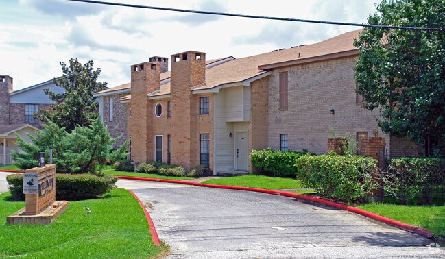 Building Photo - One Wellington Place