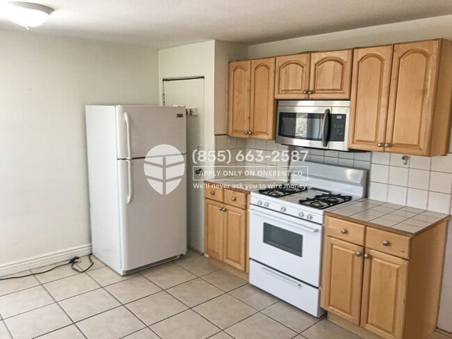 Building Photo - 7401 Bradburn Blvd