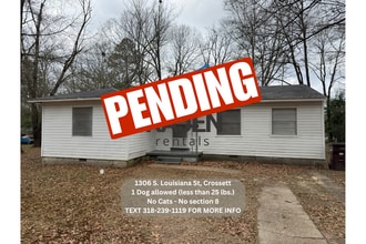 Building Photo - 1306 S Louisiana St