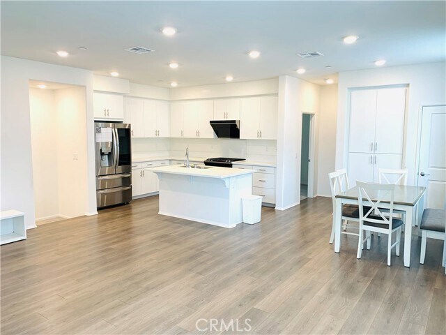 Building Photo - 7468 Starfire Pl