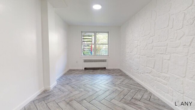 Foto del edificio - 2759 Bronxwood Ave