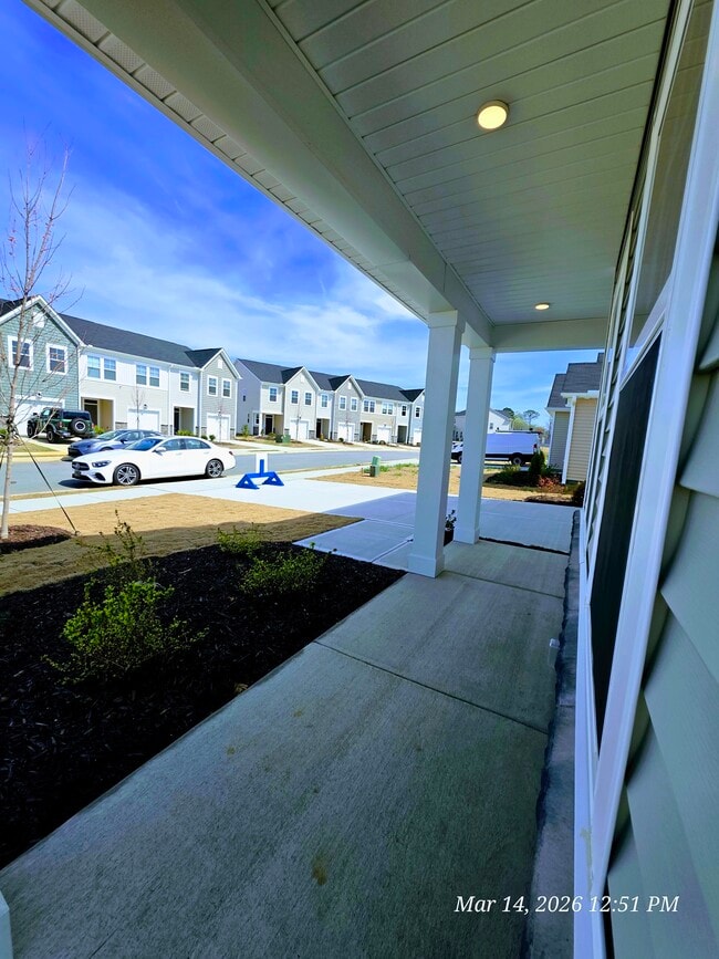 Building Photo - 65 Blossom Field Way