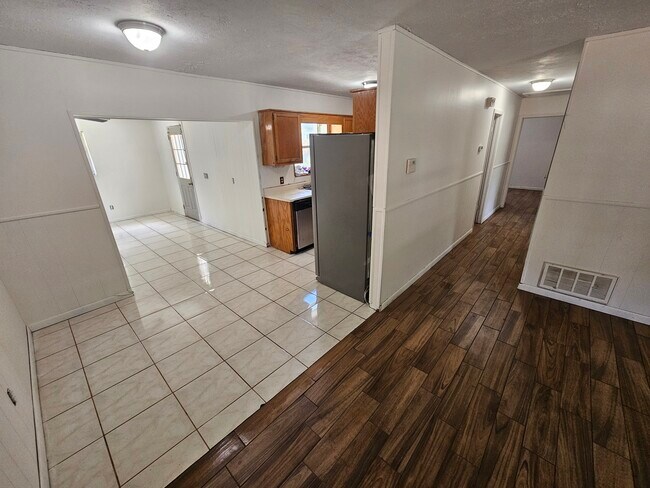 Foto del edificio - 221 Edison Drive