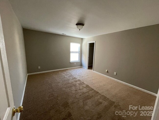 Building Photo - 17402 Westmill Ln