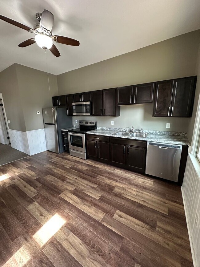 Foto del edificio - 309 S 8th St