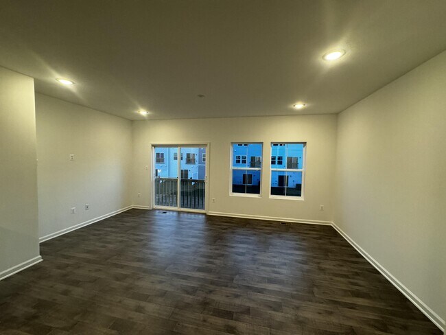 Building Photo - 353 Truth Way
