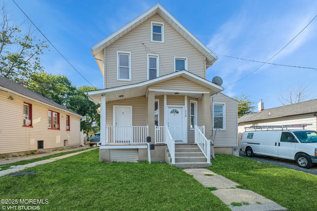 Primary Photo - 118 Joline Ave