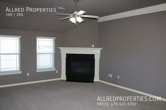 Photo - Fall Into Your New Home! 3 Bed, 2 Bath in ...