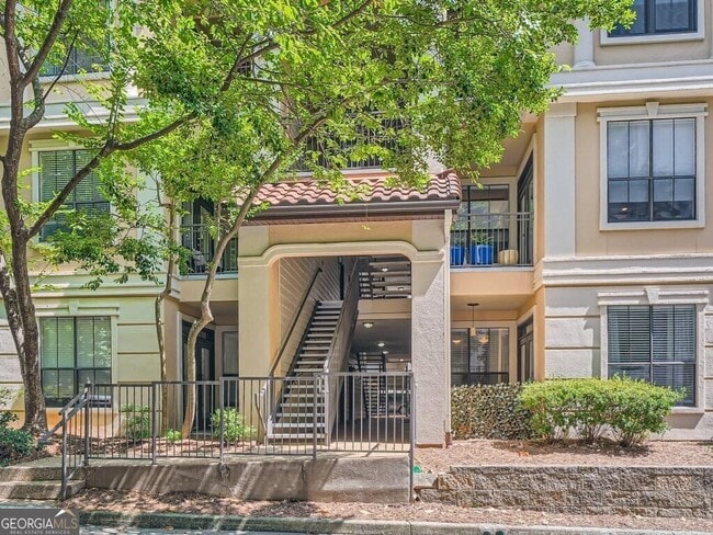 Foto del edificio - 3777 Peachtree Rd NE