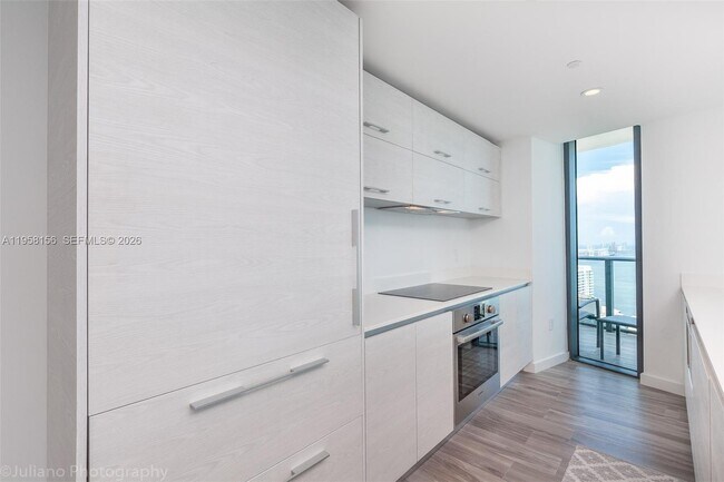 Building Photo - 1300 S Miami Ave