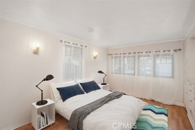 Foto del edificio - 832 Cypress Ave