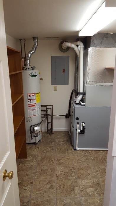 Gas heat & water. - 216 W Pierce St