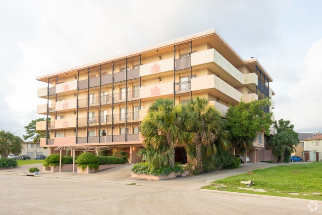 Tara House Condominus