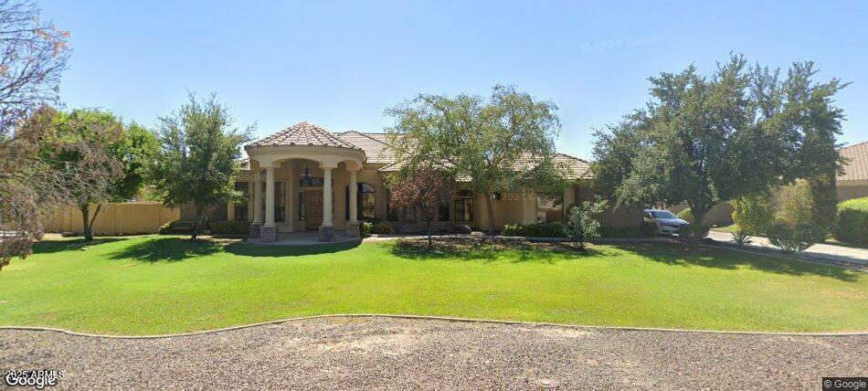 Foto principal - 16433 W Hilton Ave