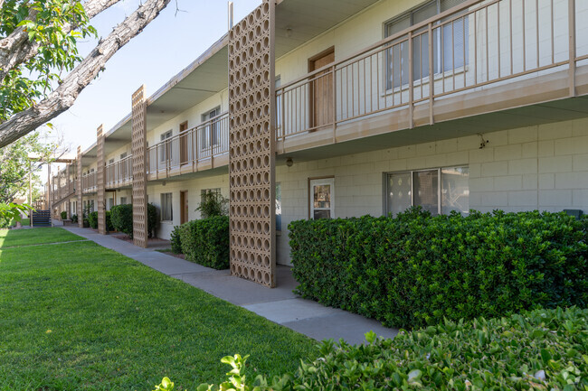 Foto del edificio - El Dorado Apartments