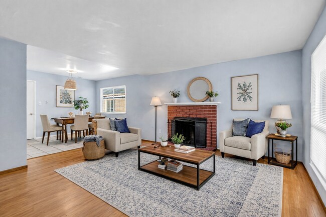 Foto del edificio - Limited-Time Offer: Get ½ Off Your First Month’s Rent! Sign a lease and move in within 30 days—mu...