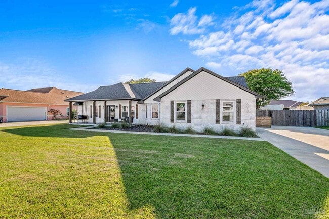 Building Photo - 6015 Chandelle Cir