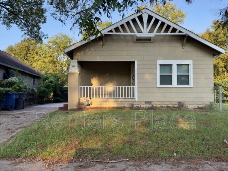 Foto principal - 1532 N Main St