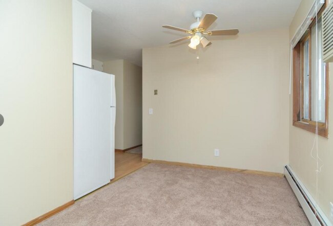 Foto del edificio - 1280 7th St W