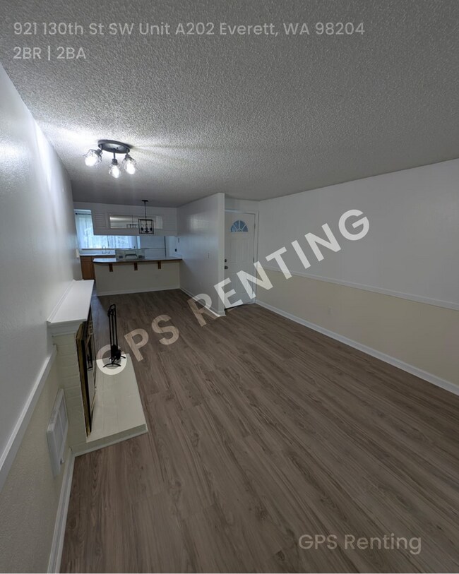 Foto del edificio - 921 130th St SW
