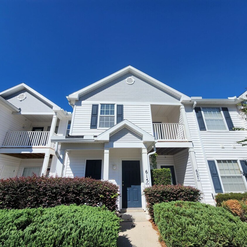 1/1 Condo Oakleaf Condo for Rent in Orange Park, FL