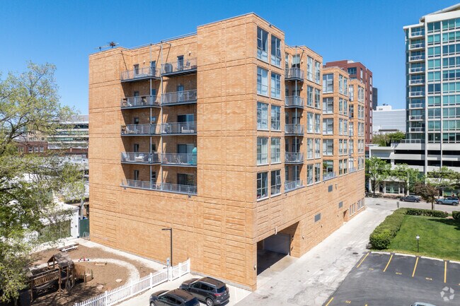 Alternate Exterior - 1572 Maple Ave