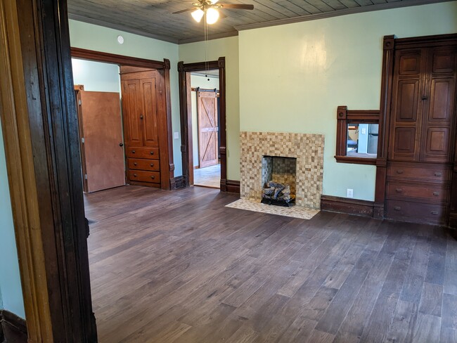 Dining Room - 119 E Market St