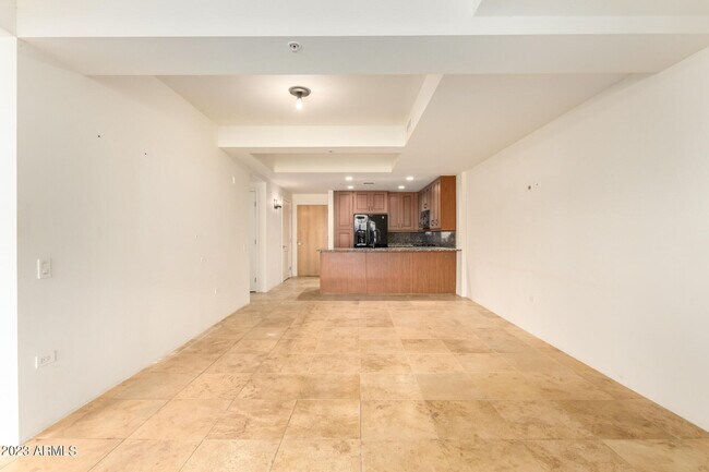 Building Photo - 7161 E Rancho Vista Dr