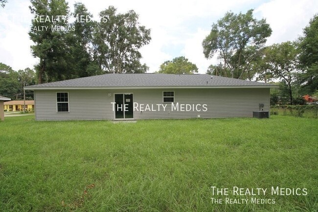 Foto del edificio - 6567 NW 61st Ln