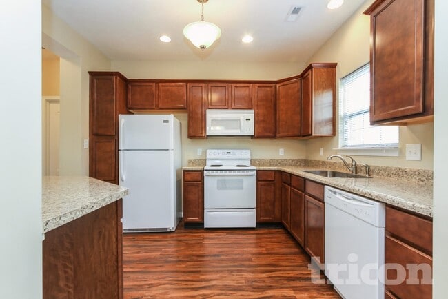 Building Photo - 5609 Lipizzan Ln