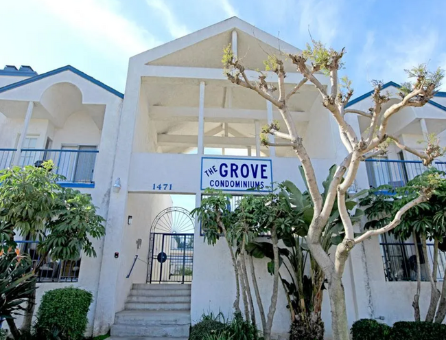 Grove Condos - 4