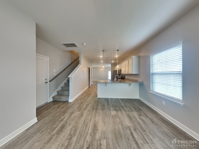 Foto del edificio - 602 Stevens Ct