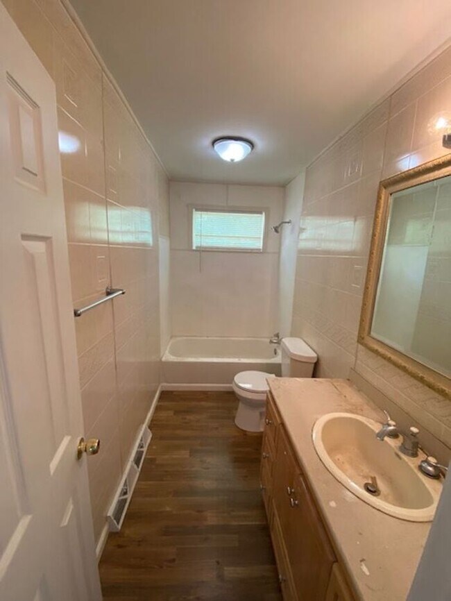 Foto del edificio - 3 bed 1.5 bath near Augusta Road