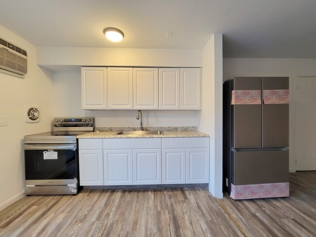 New appliances - 201 12th St